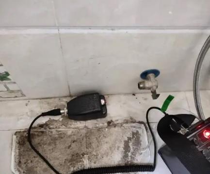 荔波屋顶漏水维修公司分享下卫生间漏水的危害及解决方法